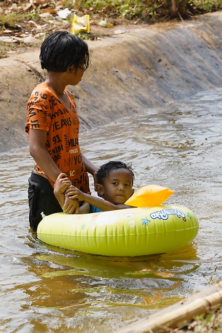 Famille et amis-AVR16-041